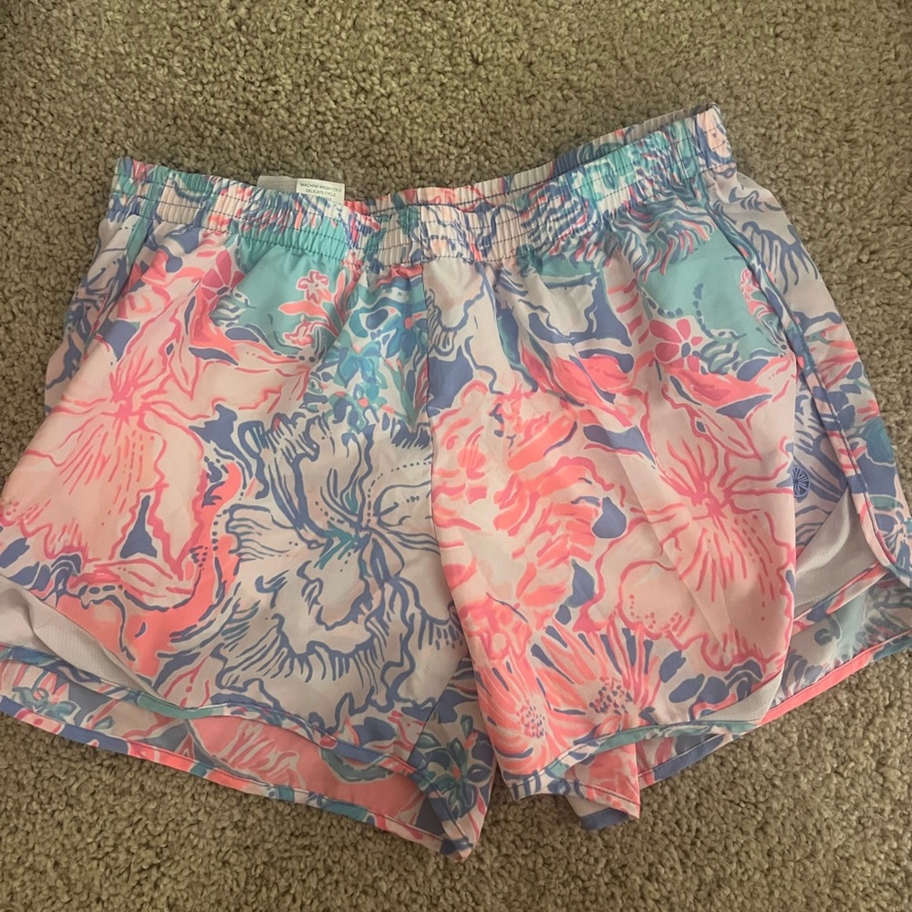 Women’s Lilly Pulitzer shorts